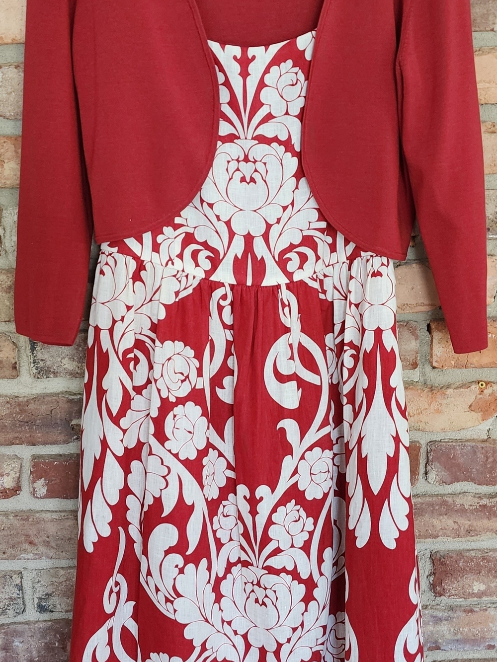 Ann Taylor Red Knit Top with Ribbed Texture